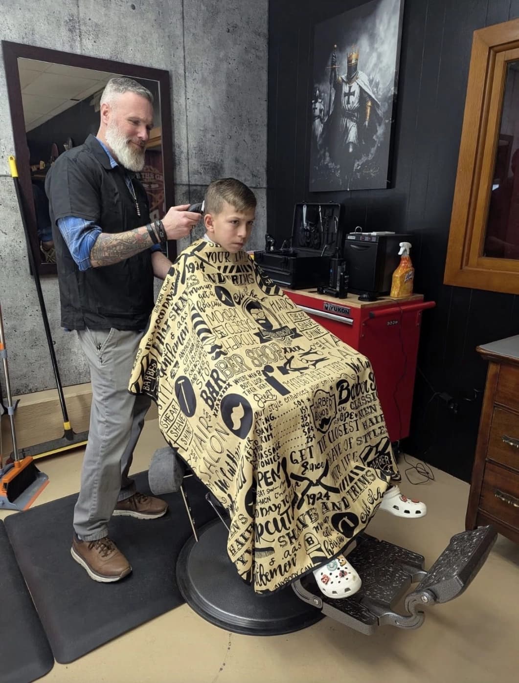 Aaron — Barber at Fade The Grain